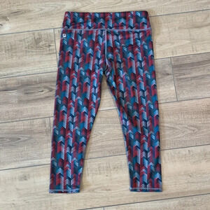 Fabletics‎ - arrow/triangle pattern, size small